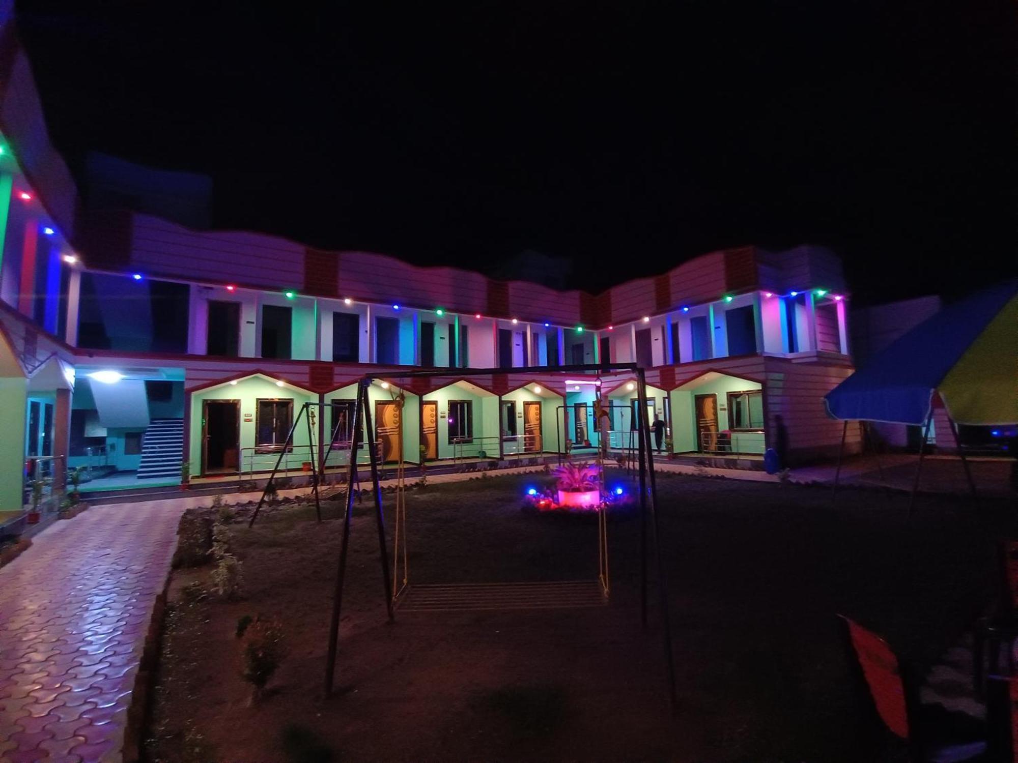Resorts Birds Nest Tajpur Exterior photo
